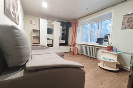 Молодёжная 12